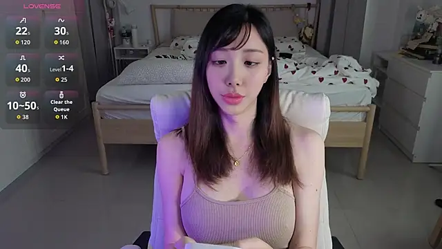 Snapshot of joycemilka chatting on 18, 6, 2026 joycemilka online show from 18, 6, 2026