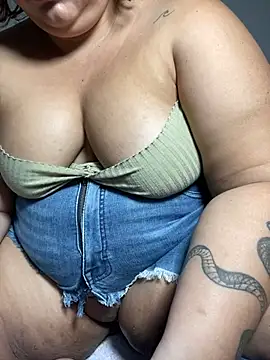 Snapshot of orianna_submissive24 chatting on 14, 2, 2025 orianna submissive24 online show from 14, 2, 2025