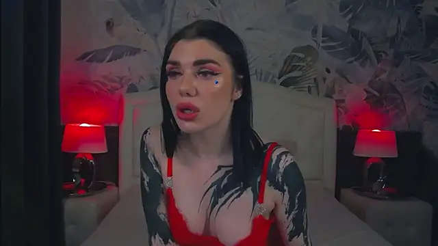 Snapshot of MaeveMoon chatting on 17, 3, 2026 MaeveMoon online show from 17, 3, 2026