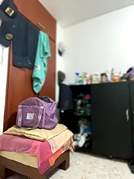 Carola-Ross online show from 14, 11, 2025