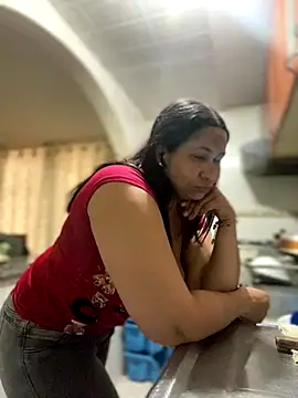 Carola-Ross online show from 3, 12, 2025