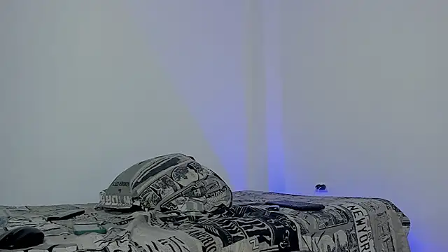 Snapshot of hugosan12 chatting on 8, 9, 2025 hugosan12 online show from 8, 9, 2025