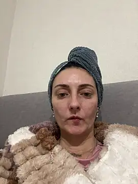 Miroslava1247 online show from 13, 1, 2026