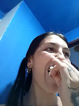 single mother indecent online show from 3, 11, 2025