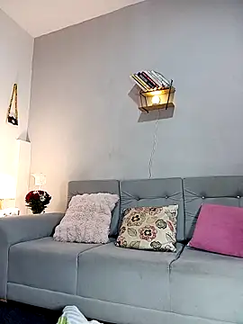 Snapshot of anahi_evans19 chatting on 21, 2, 2026 anahi evans19 online show from 21, 2, 2026