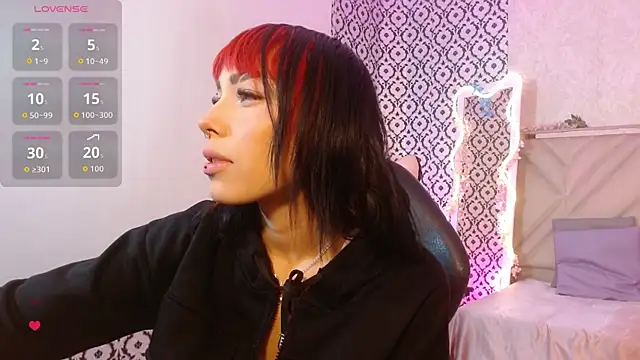 Snapshot of Issa_tay1 chatting on 4, 6, 2026 Issa tay1 online show from 4, 6, 2026