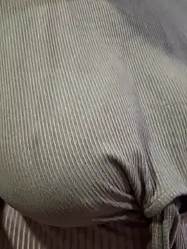 xxxsrilankagirl online show from 18, 1, 2026