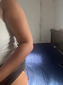 xxxsrilankagirl online show from 14, 6, 2026