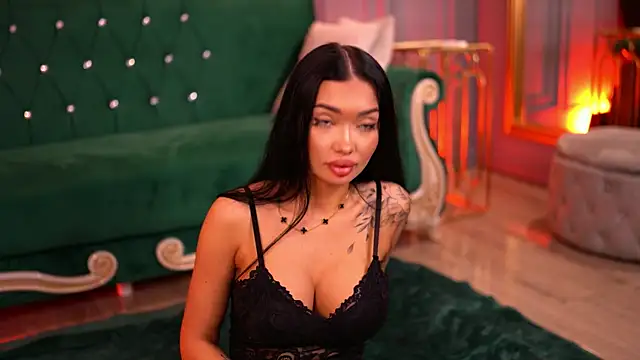 SashaFerrera online show from 19, 2, 2025