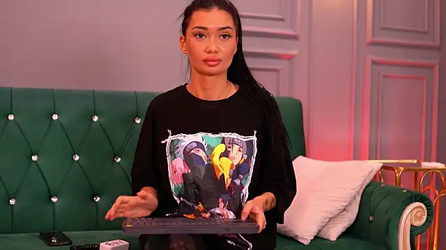 SashaFerrera online show from 27, 2, 2025