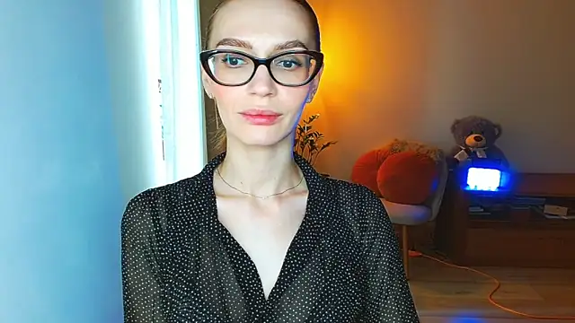 Lady Sunshine  online show from 18, 4, 2026