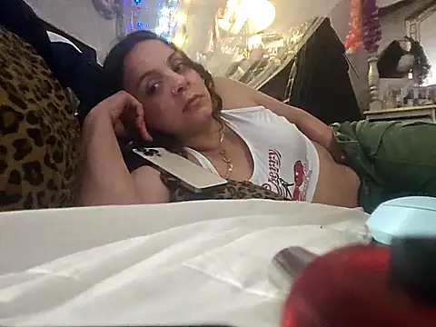 ShysluutGia online show from 25, 2, 2025