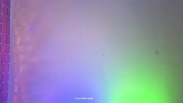 Snapshot of Carolblonde chatting on 8, 11, 2025 Carolblonde online show from 8, 11, 2025