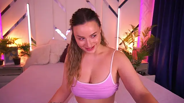 LindsieGreyy online show from 26, 11, 2025