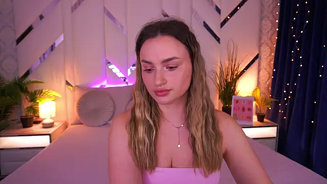 LindsieGreyy online show from 12, 2, 2026