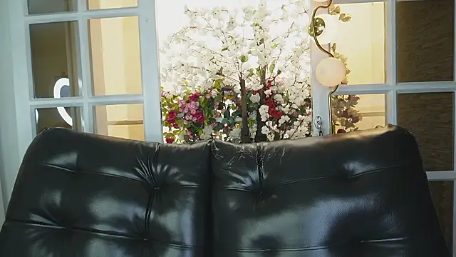 miss   angel online show from 31, 1, 2026