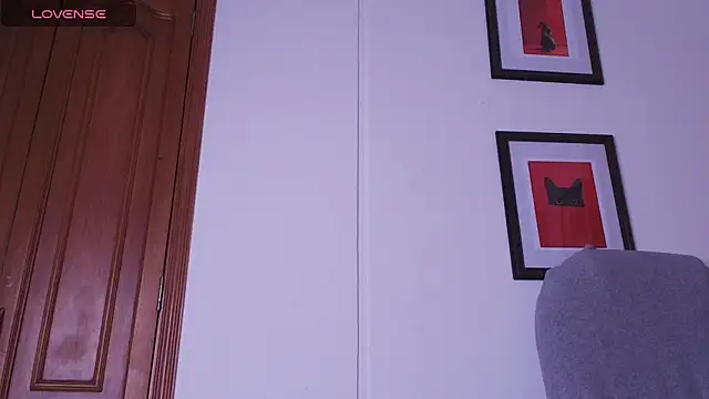 Dhalila  online show from 11, 4, 2026