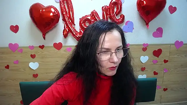 Miroslava Happi online show from 24, 2, 2025