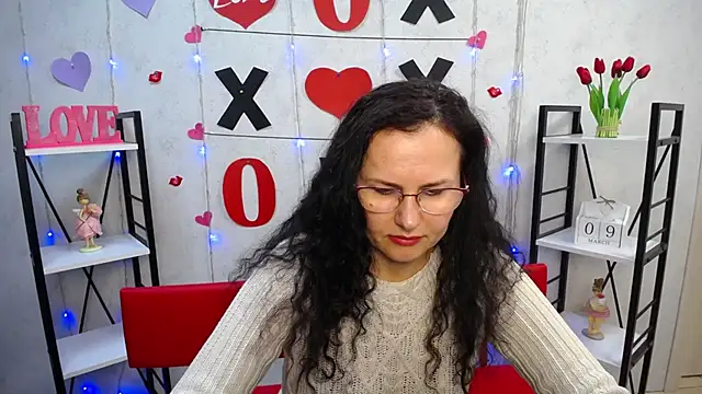 Miroslava Happi online show from 9, 3, 2025