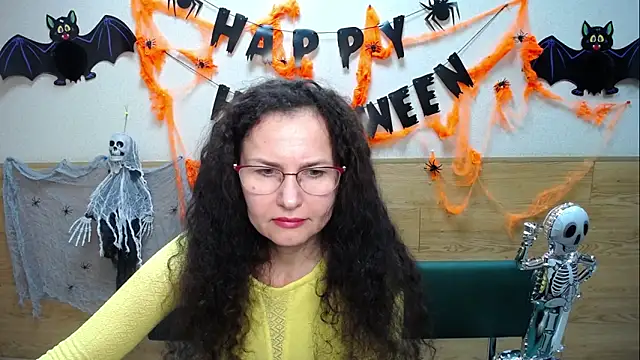 Miroslava Happi online show from 27, 10, 2025