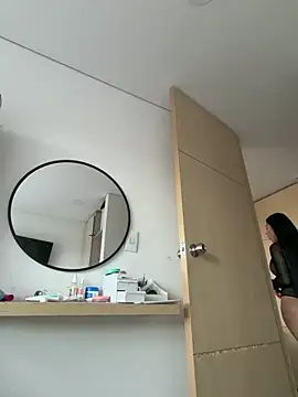 KarolVega- online show from 12, 11, 2025