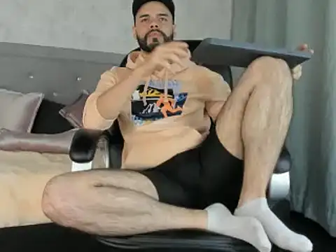 Luke Diaz7 online show from 11, 2, 2025