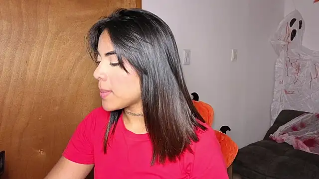 Maryybellax online show from 23, 10, 2025