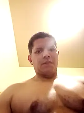 machoactivo1 online show from 16, 2, 2025