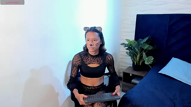 Snapshot of Georgina_Palacios_ chatting on 29, 10, 2025 Georgina Palacios online show from 29, 10, 2025