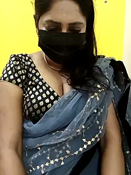 Snapshot of Thamarai28 chatting on 11, 3, 2025 Thamarai28 online show from 11, 3, 2025