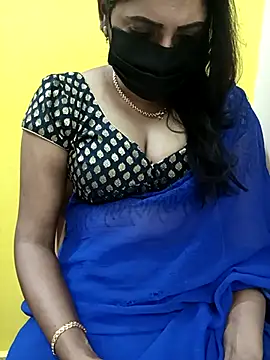 Snapshot of Thamarai28 chatting on 18, 3, 2025 Thamarai28 online show from 18, 3, 2025