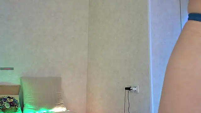 Snapshot of Roseaa chatting on 23, 4, 2026 Roseaa online show from 23, 4, 2026