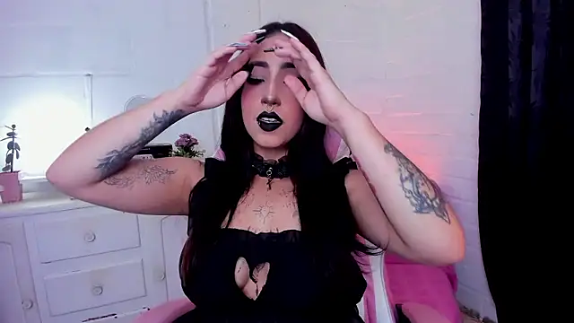 Nyx Blackmoon online show from 7, 1, 2026