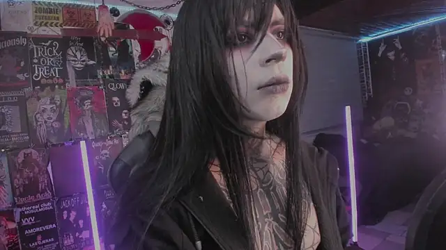 Snapshot of rotten_dreams chatting on 11, 5, 2026 rotten dreams online show from 11, 5, 2026