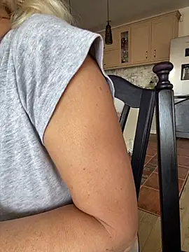 DeboraXporn online show from 23, 10, 2025