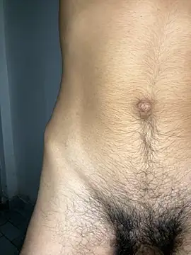 Snapshot of Hamza-Maroki chatting on 24, 11, 2025 Hamza-Maroki online show from 24, 11, 2025