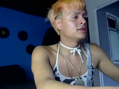 mchissexx online show from 1, 12, 2025