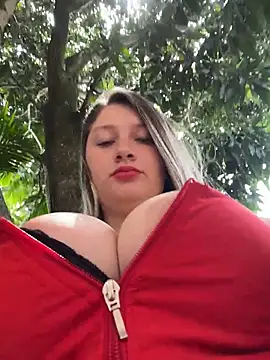 Snapshot of aurora_coldd chatting on 31, 7, 2026 aurora coldd online show from 31, 7, 2026