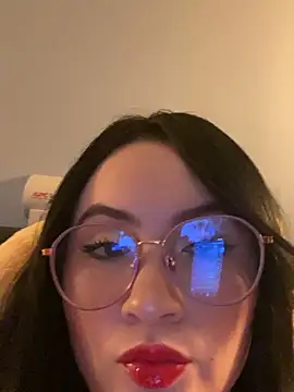 ValentinaOrtiz3 online show from 20, 11, 2025