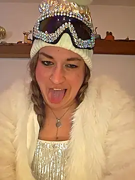 justtess online show from 15, 2, 2026