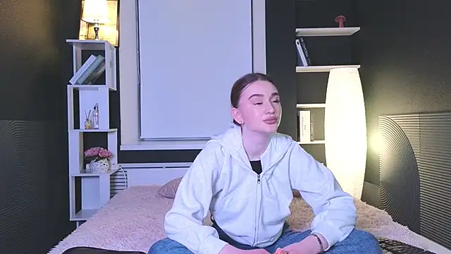 Snapshot of FeliceAldridge chatting on 14, 2, 2025 FeliceAldridge online show from 14, 2, 2025