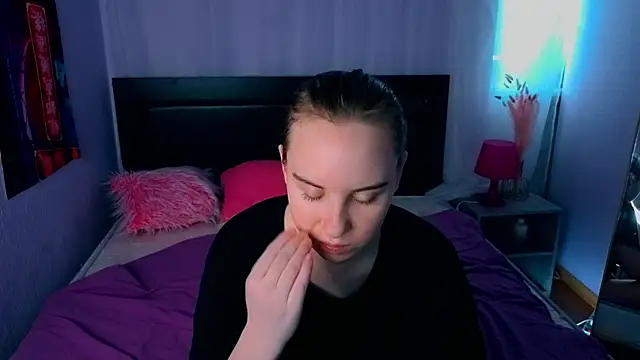 Snapshot of Lika_0ne chatting on 28, 3, 2026 Lika 0ne online show from 28, 3, 2026