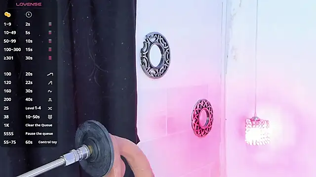 lanna brunette online show from 7, 10, 2025