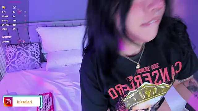 isolari  online show from 8, 3, 2025