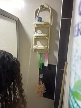 Anitta bell online show from 13, 9, 2025