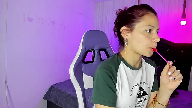 nicky angel1 online show from 10, 11, 2025