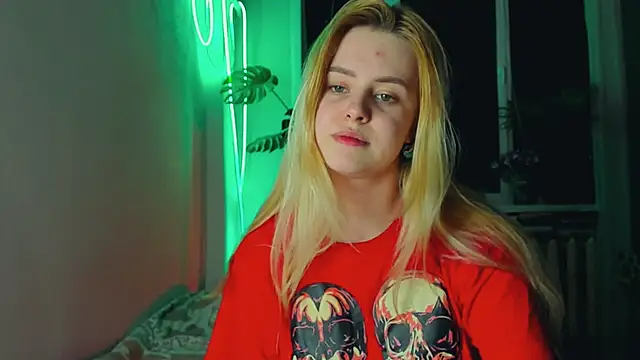 Snapshot of Alexa_Pirs chatting on 6, 3, 2025 Alexa Pirs online show from 6, 3, 2025