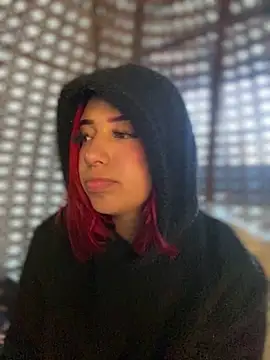 Scarlett-LS online show from 3, 3, 2025