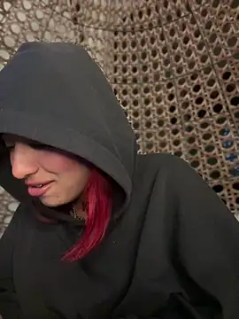 Scarlett-LS online show from 6, 3, 2025