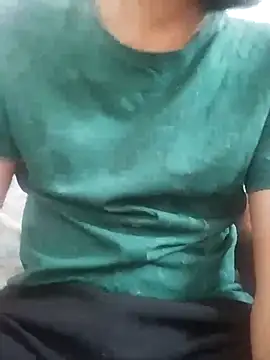 Snapshot of Love_FUCK143 chatting on 19, 2, 2025 Love FUCK143 online show from 19, 2, 2025